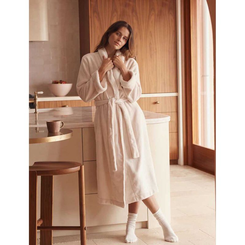 Papinelle Plush Sherpa Robe & Sleep Mask image number 3